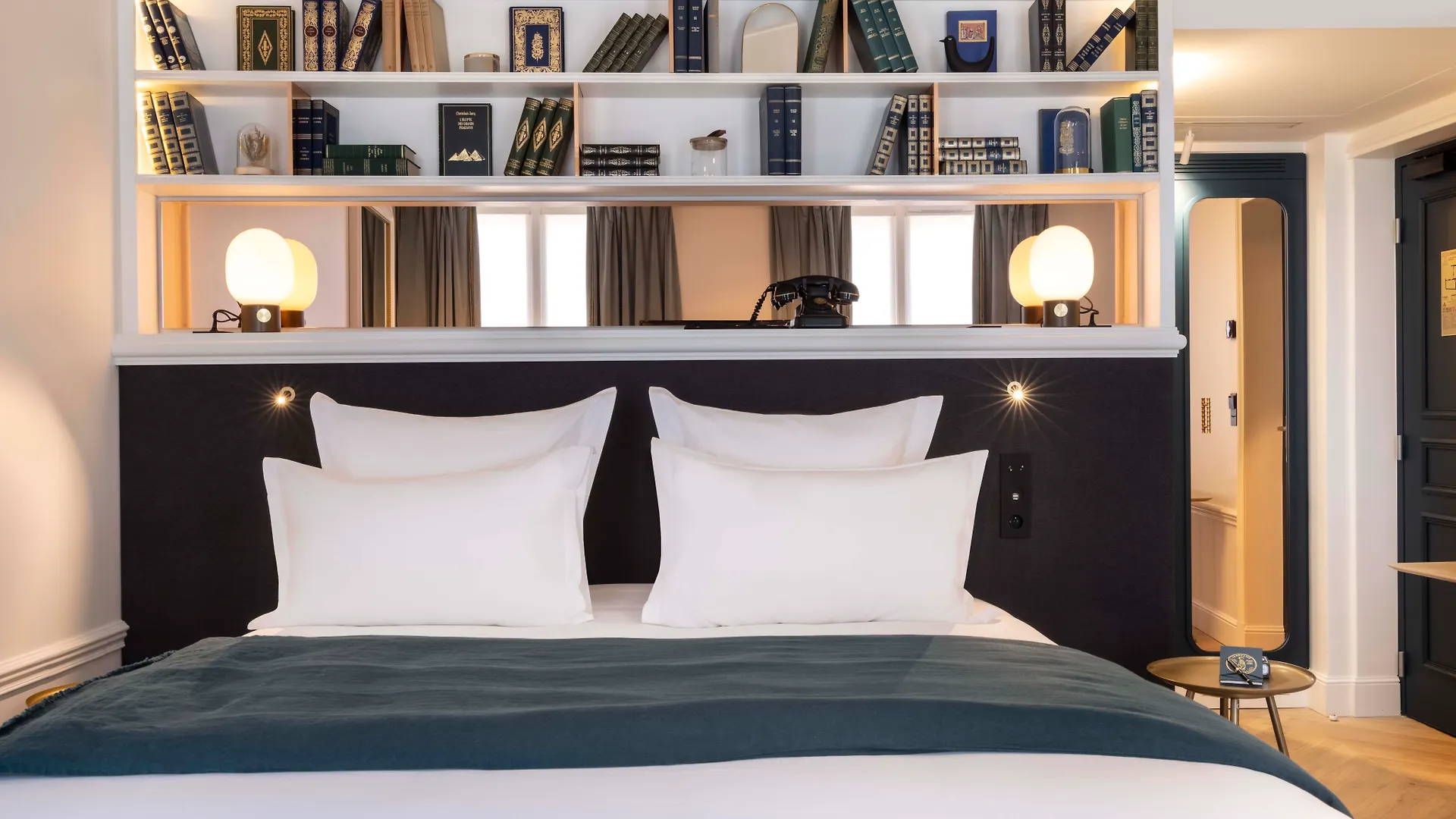 Hotel Louvre Montana 4*