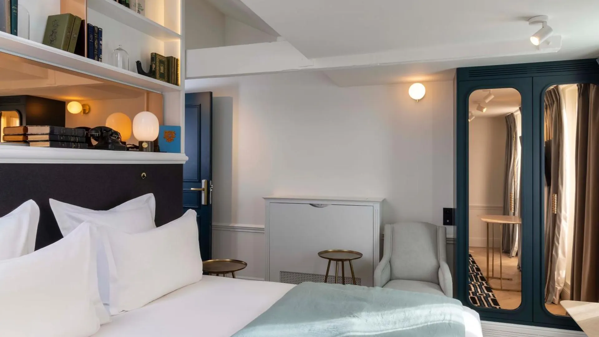 Louvre Montana 4* Parijs